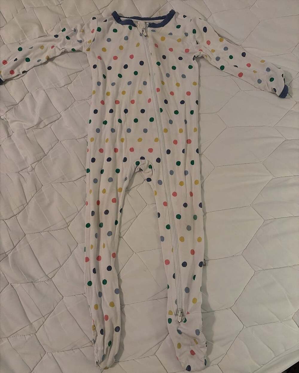 Kyte Baby Multi Polka Dot Bamboo Zippered Footie Pajamas